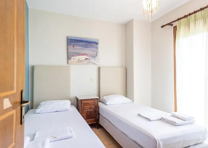 Lodge The Grand Panorama Nea Moudania